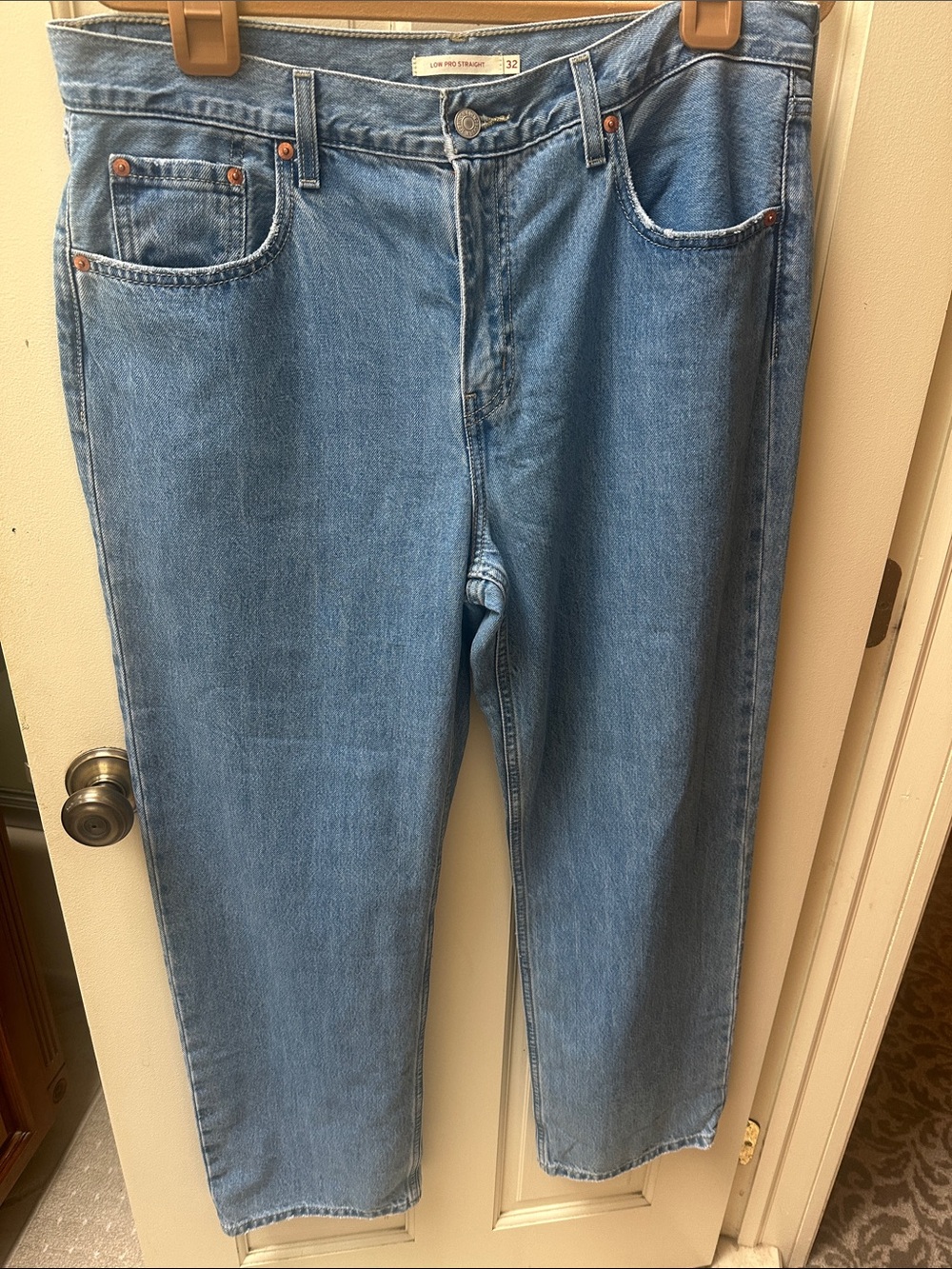 Levi's classic Relaxed Fit Light Blue women’s Jeans